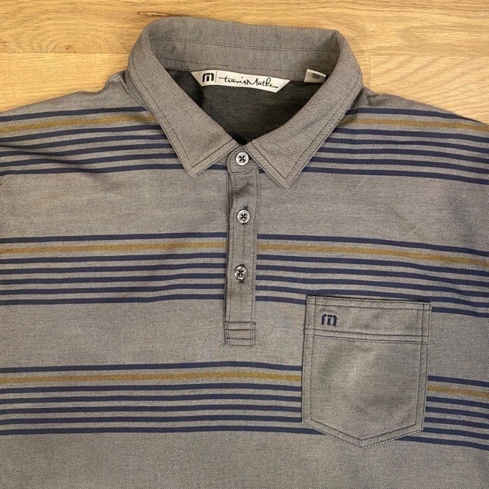 Travis Mathew Gray‎ Navy Blue Yellow Stripped Pocket Golf Polo Shirt Men's Large